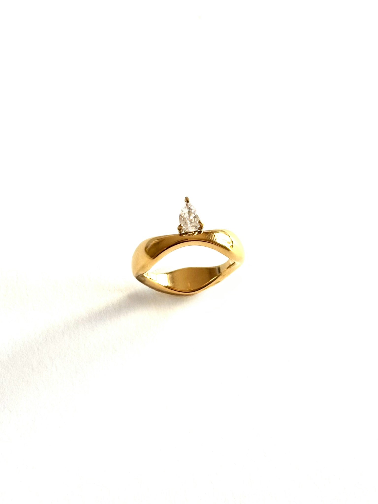 anello "fluid shine"