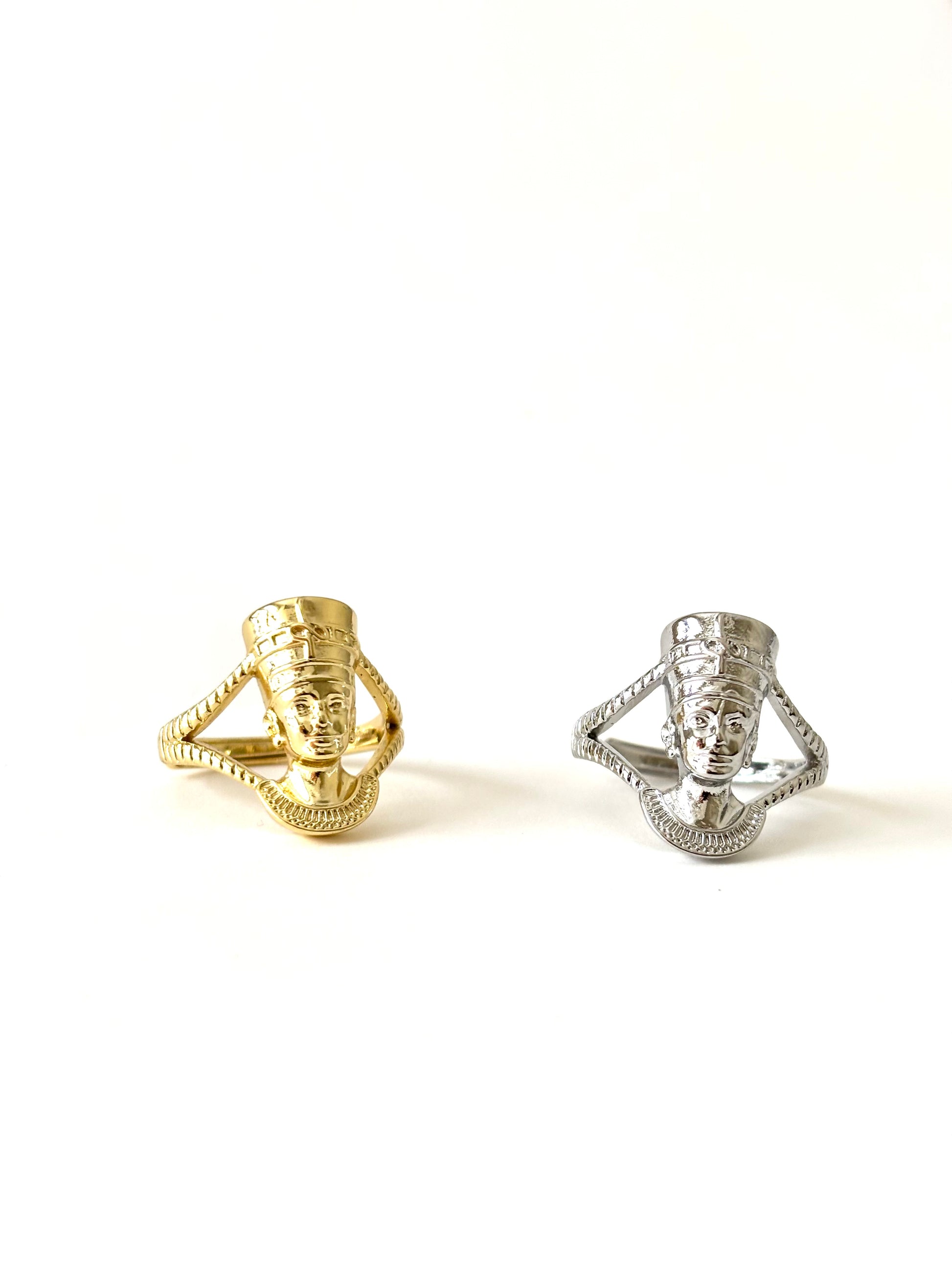 anello “nefertiti”